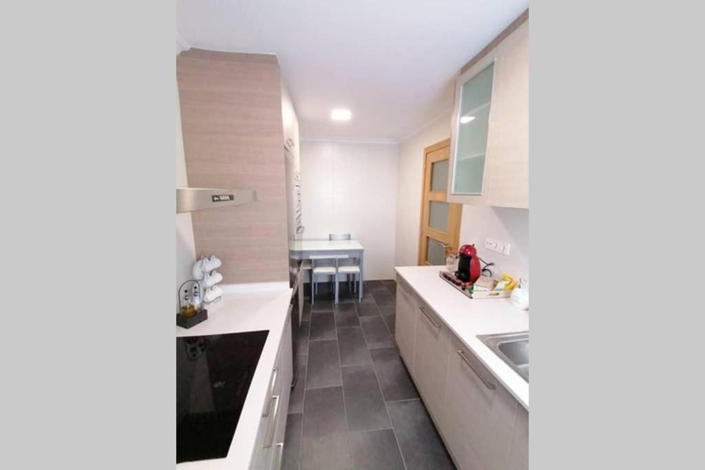 Bajo Las Estrellas Apartment Луго Екстериор снимка