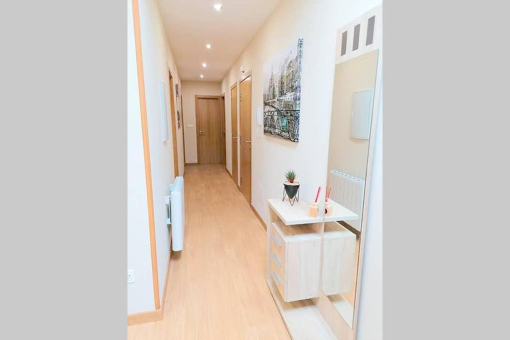 Bajo Las Estrellas Apartment Луго Екстериор снимка